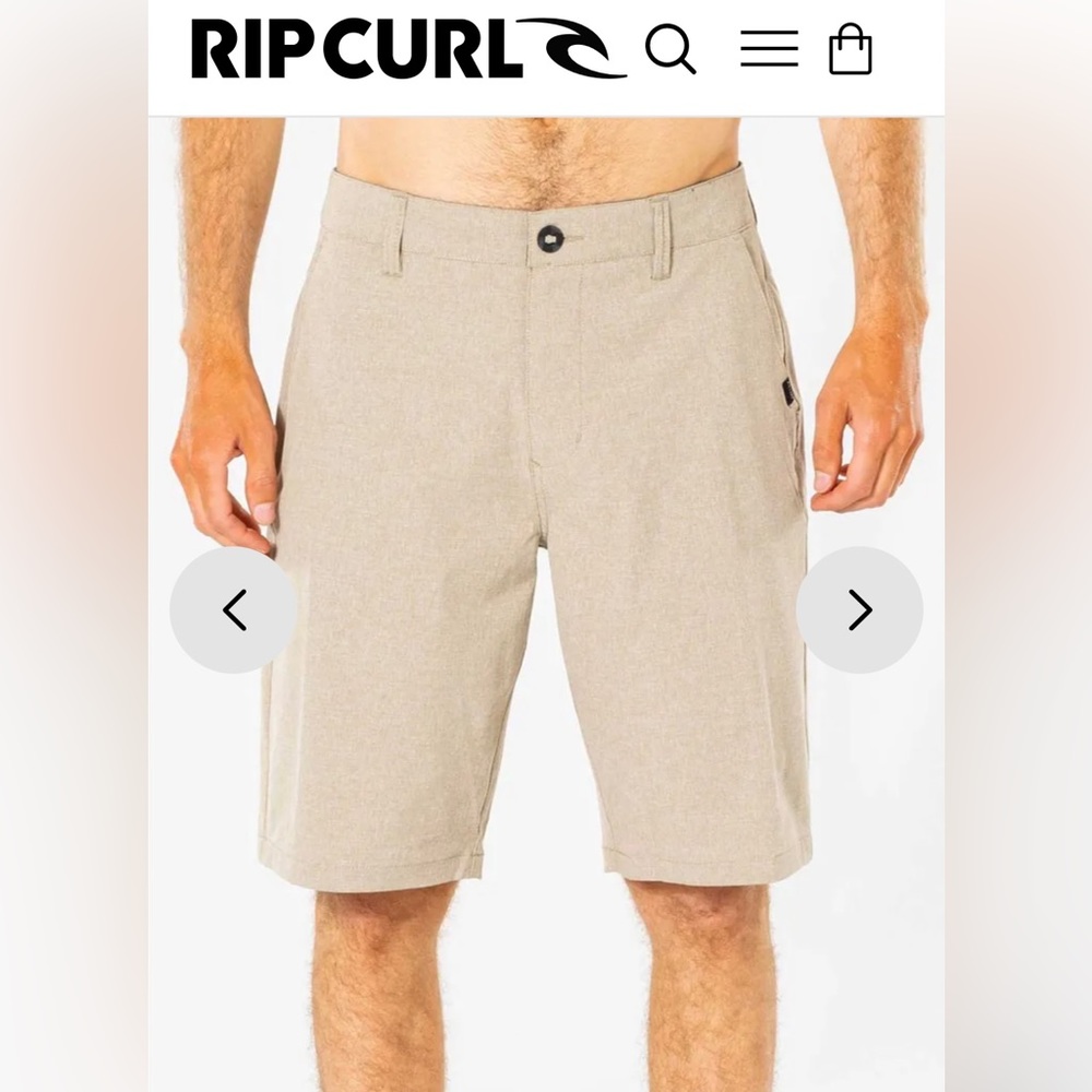 Rip Curl Boardwalk Phase 21" Khaki color. Size 29. Very good condition.